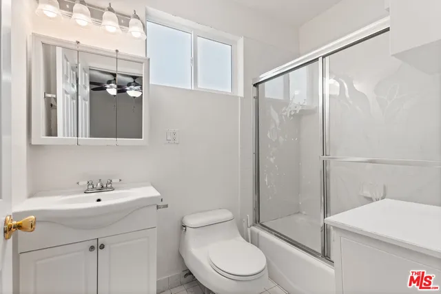 $5,100 | 6648 West 80th Place, Los Angeles, CA 90045