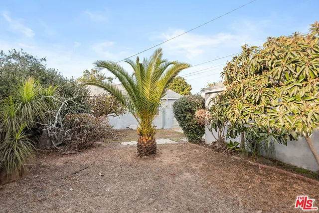 $5,100 | 6648 West 80th Place, Los Angeles, CA 90045