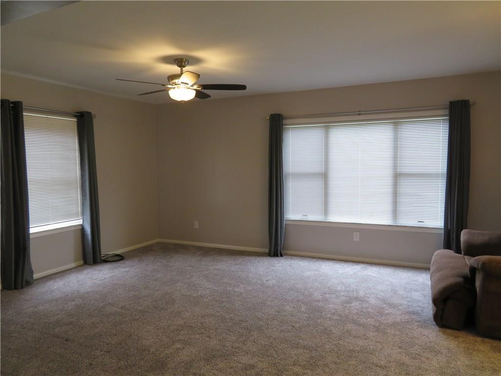 1142 Harmony Road Baden, PA 15005 - Photo 3 of 25