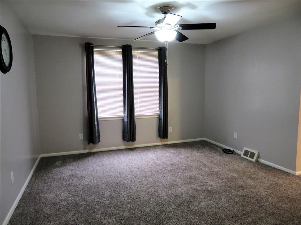 1142 Harmony Road Baden, PA 15005 - Photo 7 of 25