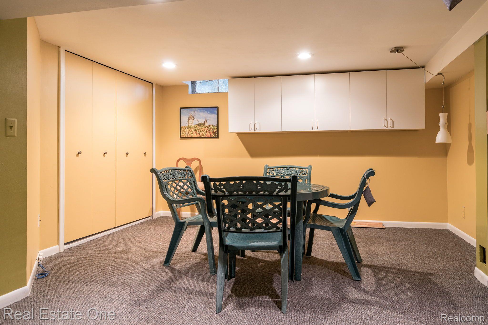 63 Stratford Lane Rochester, MI 48309 - Photo 22 of 30 Gallery Image 22