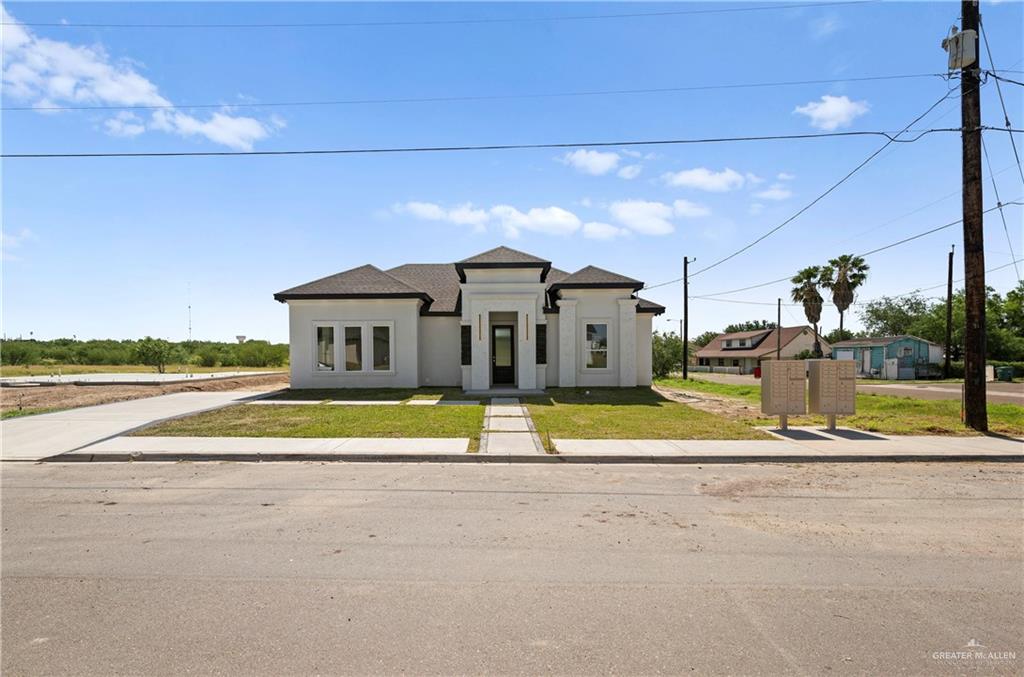 801 Falcon Street Rio Grande City, TX 78582 - Photo 3 of 36 a view of pool and ocean view