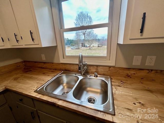 509 Abington Road Lenoir, NC 28645 - Photo 6 of 12 Gallery Image 6