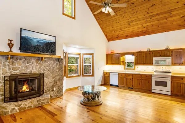 $515,000 | 113 Justa Road, Blairsville, GA 30512