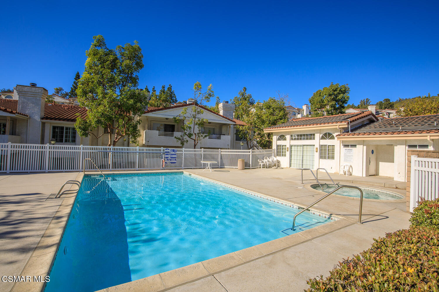 2803 Antonio Drive, Unit 201 Camarillo, CA 93010 - Photo 20 of 22 2803 Antonio Dr Unit UNIT 201-large-020-