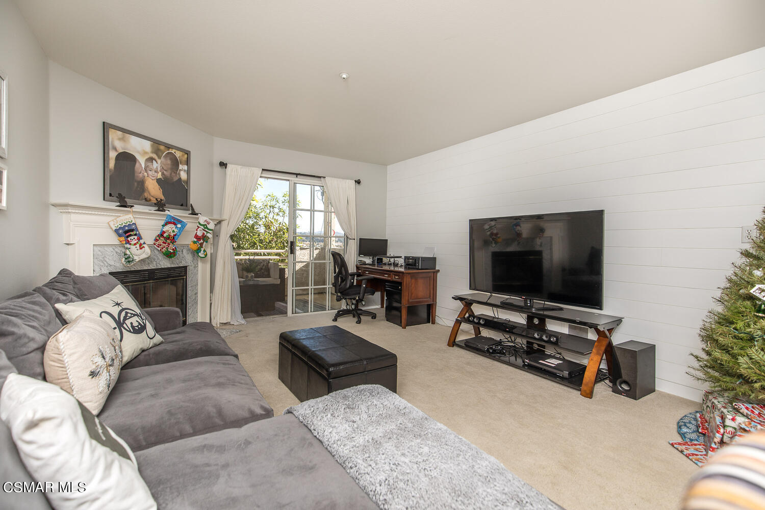 2803 Antonio Drive, Unit 201 Camarillo, CA 93010 - Photo 6 of 22 2803 Antonio Dr Unit UNIT 201-large-005-