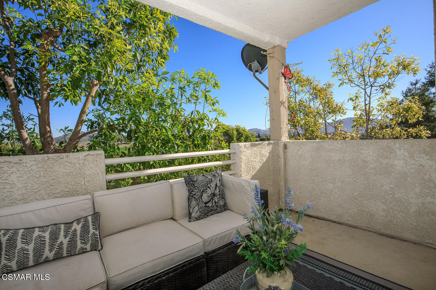 2803 Antonio Drive, Unit 201 Camarillo, CA 93010 - Photo 7 of 22 2803 Antonio Dr Unit UNIT 201-large-006-