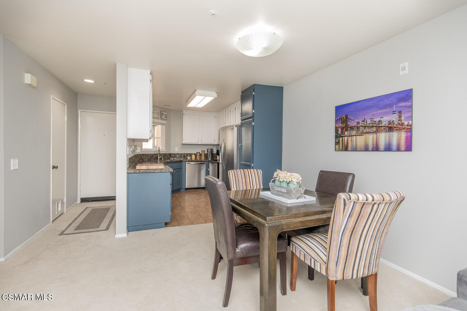 2803 Antonio Drive, Unit 201 Camarillo, CA 93010 - Photo 10 of 22 2803 Antonio Dr Unit UNIT 201-large-009-