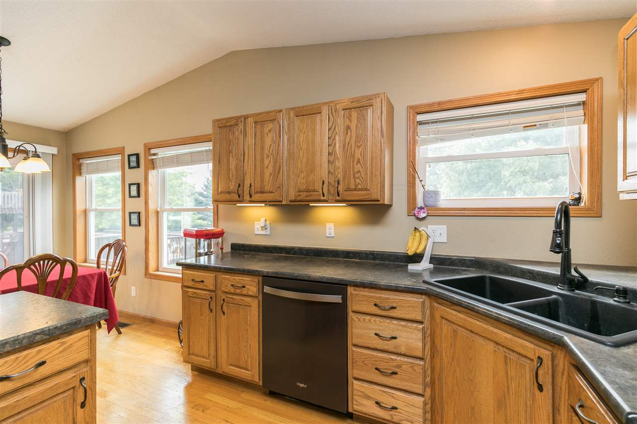 2000 Dows Street Ely, IA 52227 - Photo 13 of 44 Gallery Image 13