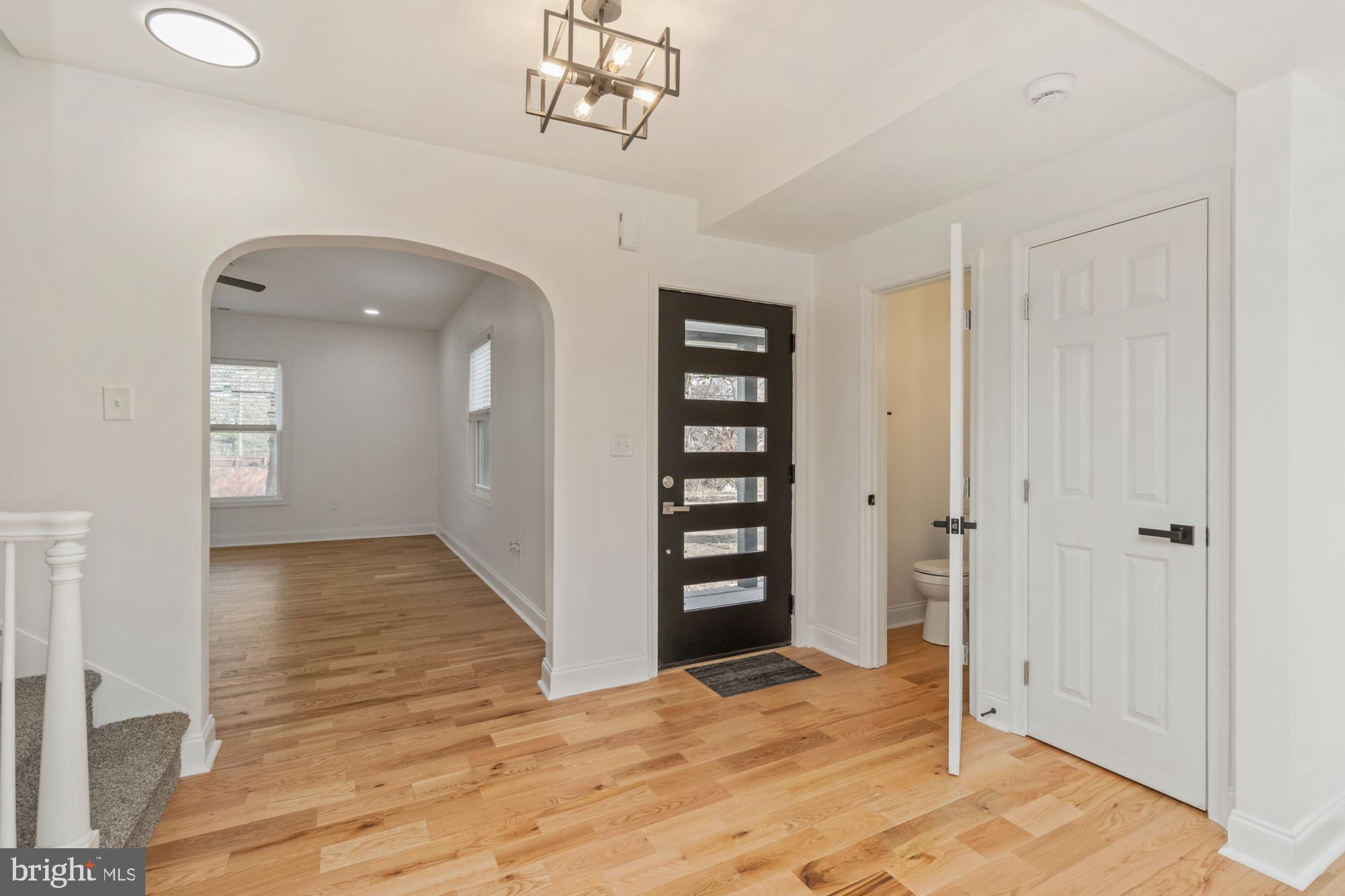 602 South Hammonds Ferry Road Linthicum Heights, MD 21090 - Photo 12 of 71