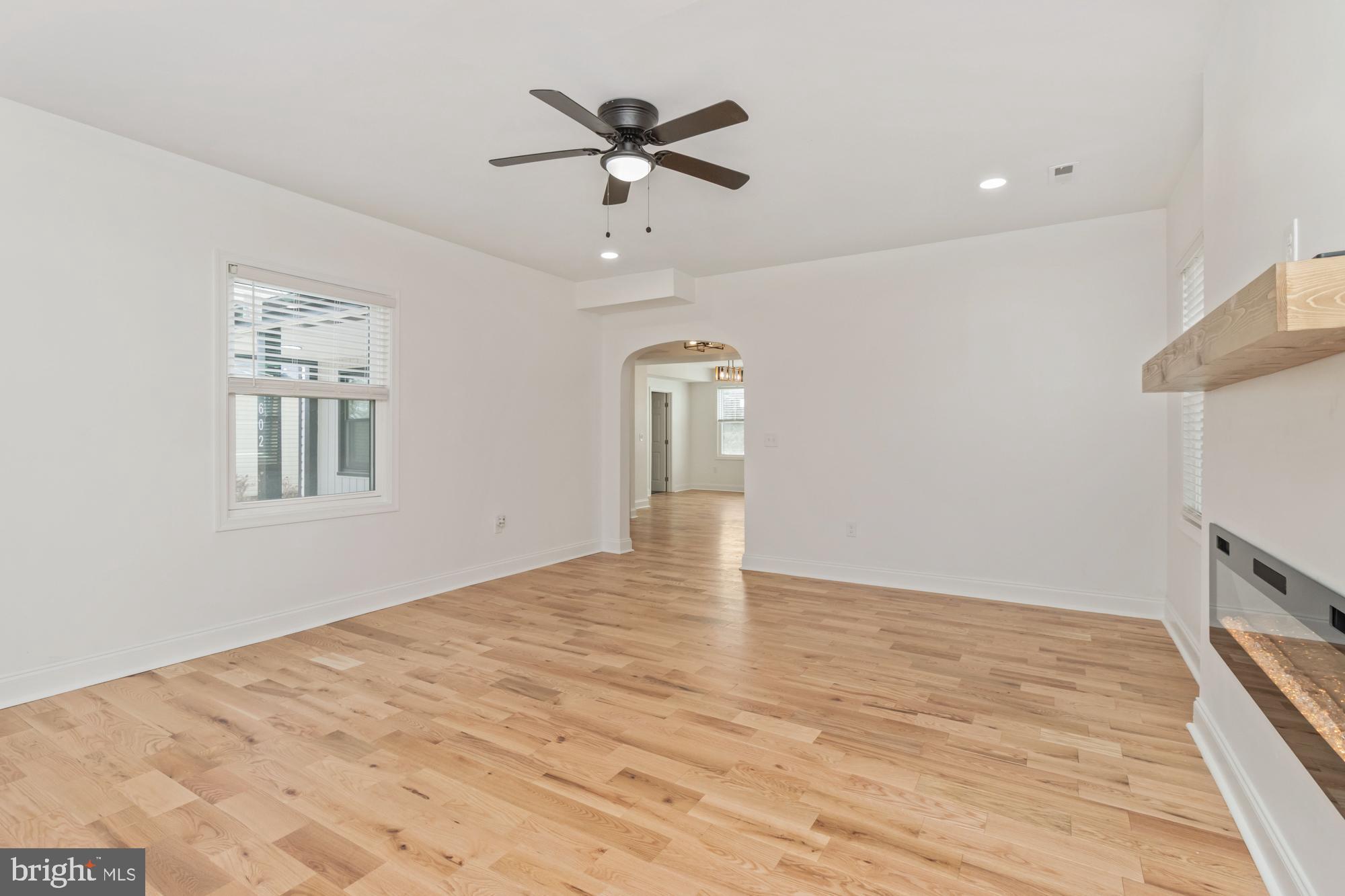 602 South Hammonds Ferry Road Linthicum Heights, MD 21090 - Photo 17 of 71