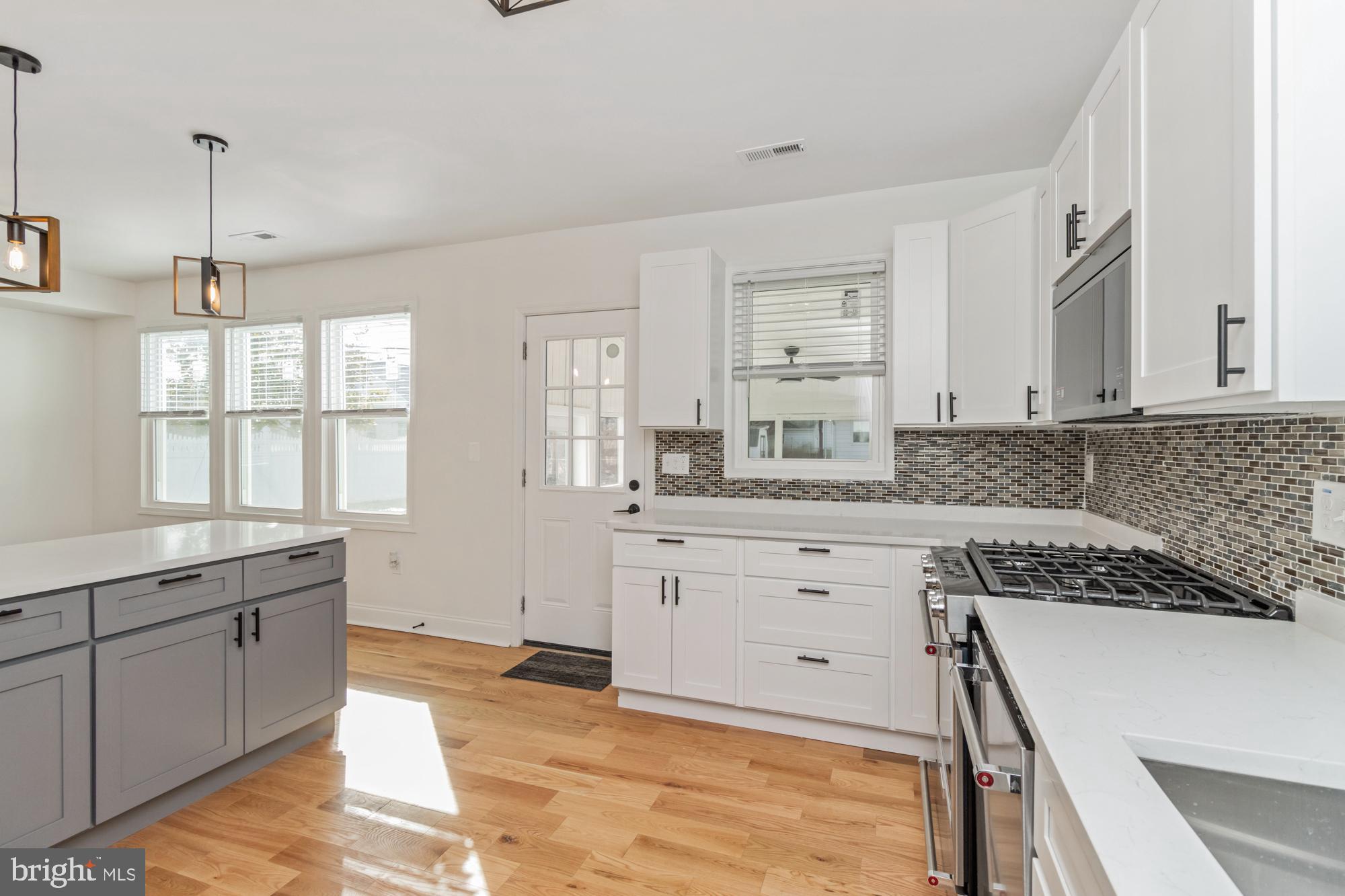 602 South Hammonds Ferry Road Linthicum Heights, MD 21090 - Photo 25 of 71