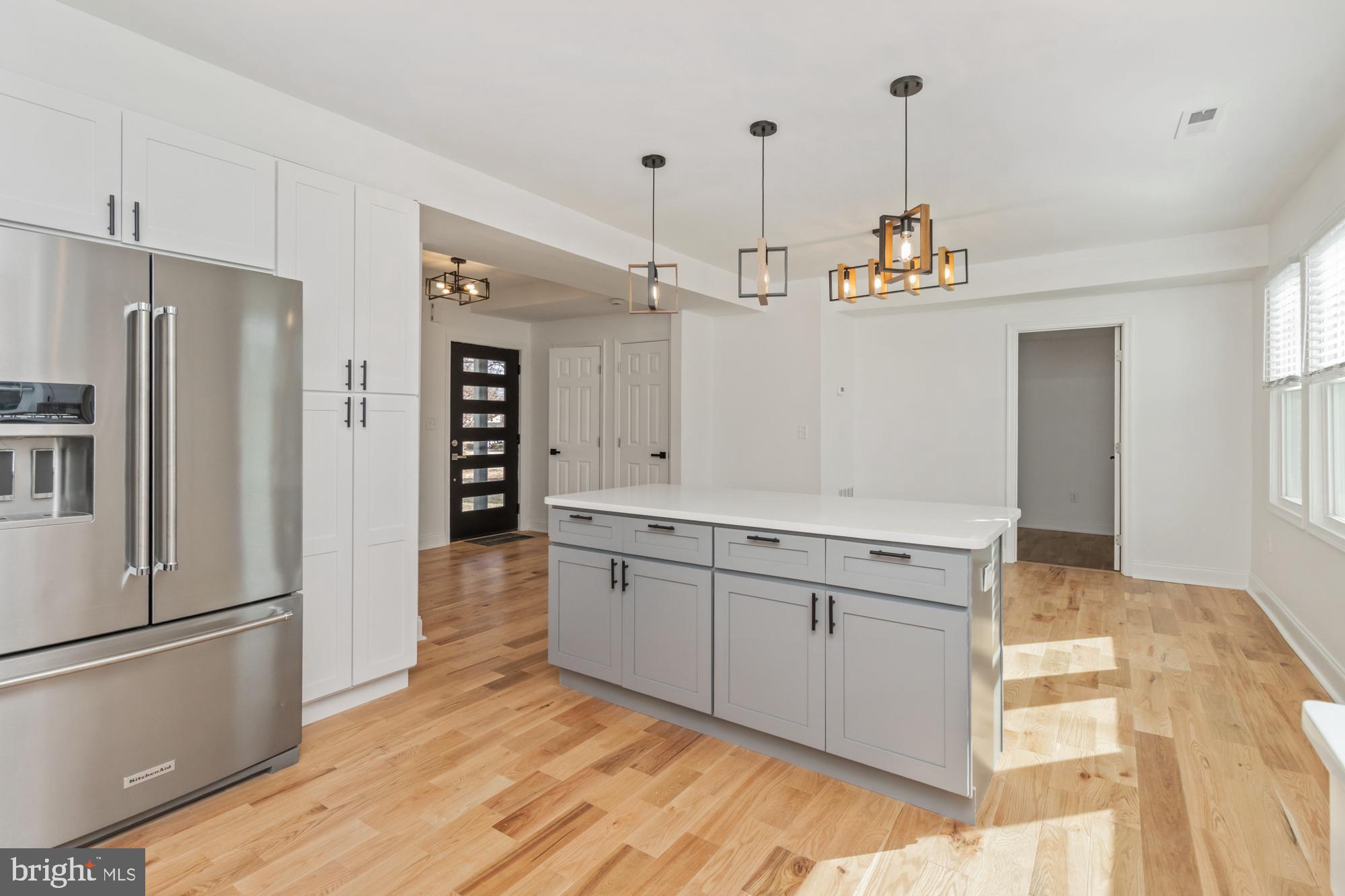 602 South Hammonds Ferry Road Linthicum Heights, MD 21090 - Photo 26 of 71