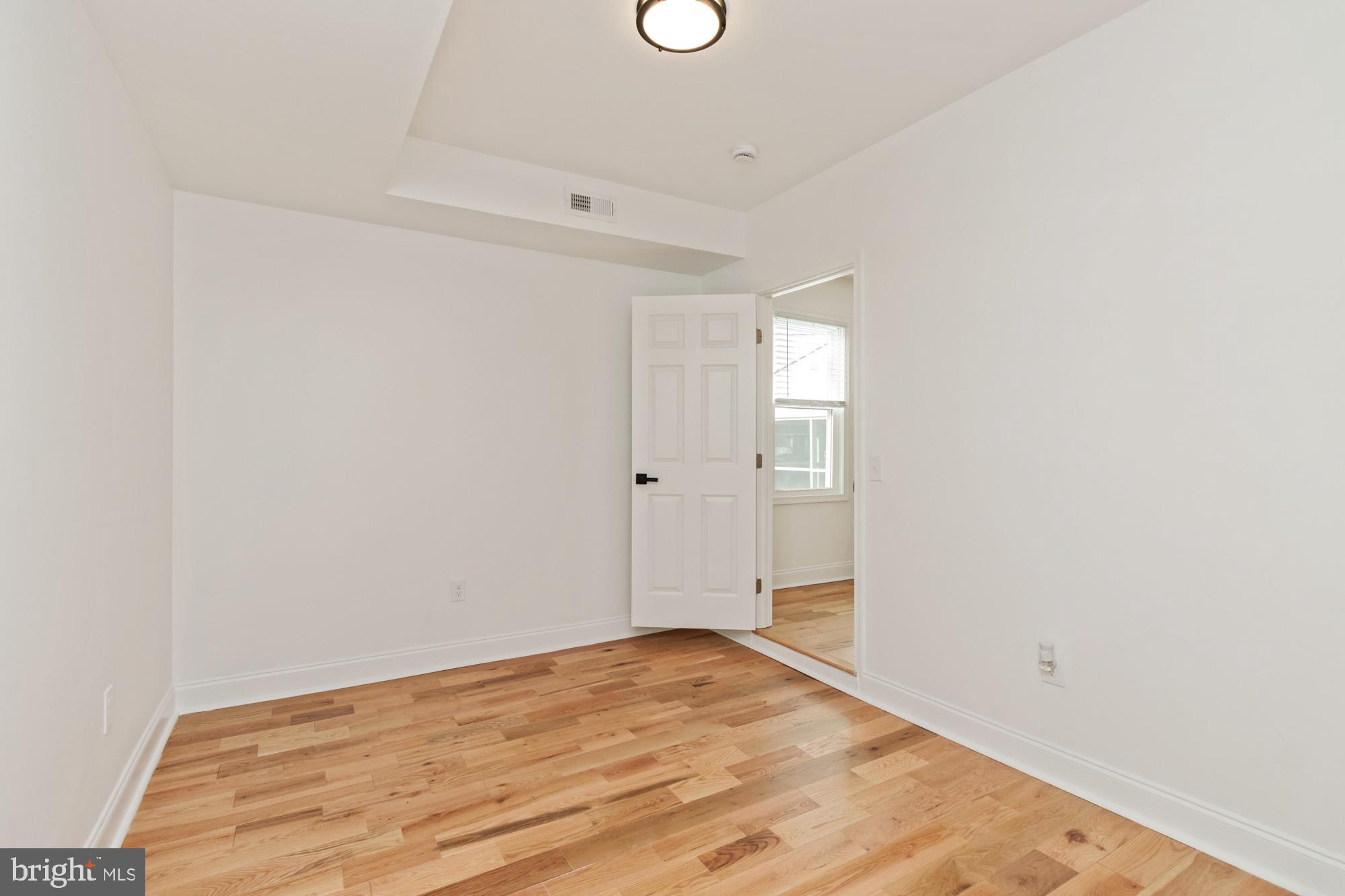 602 South Hammonds Ferry Road Linthicum Heights, MD 21090 - Photo 33 of 71