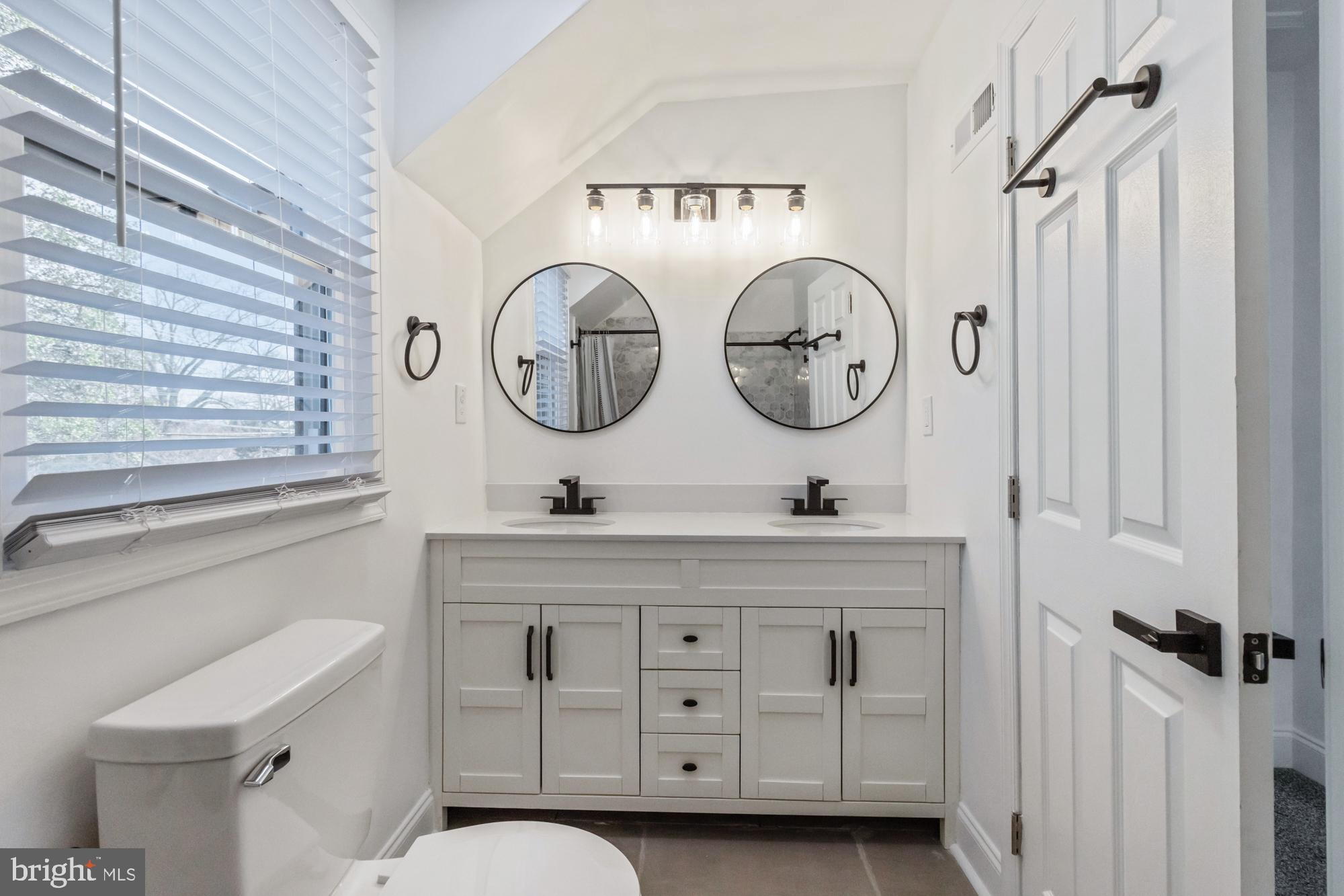 602 South Hammonds Ferry Road Linthicum Heights, MD 21090 - Photo 40 of 71