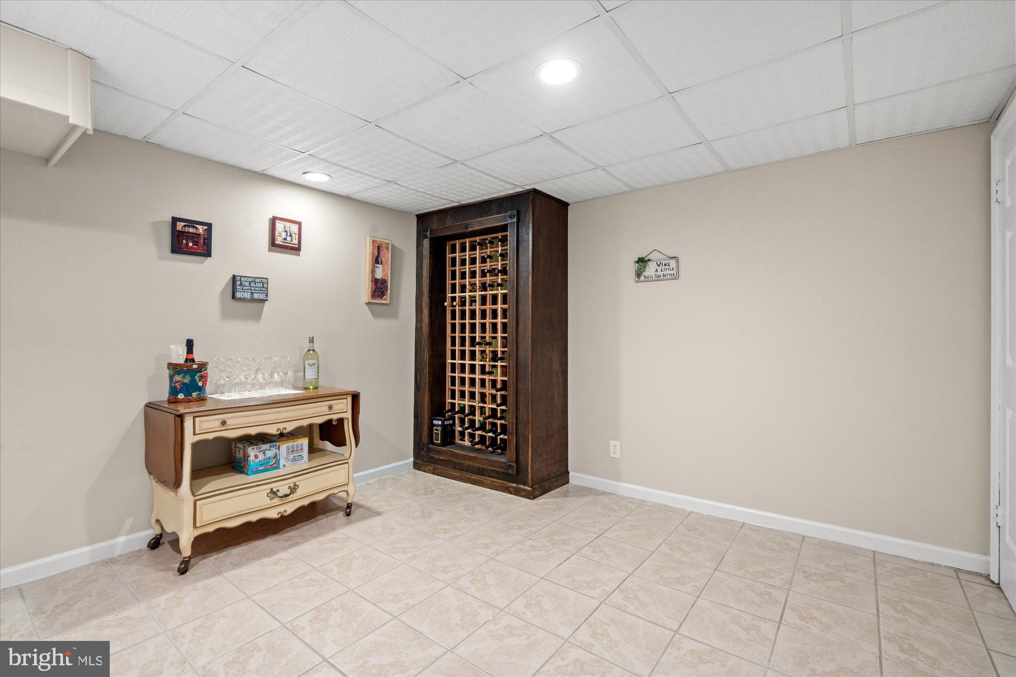 14520 Idlebrook Court Manassas, VA 20112 - Photo 53 of 87 a view of an empty room with a window