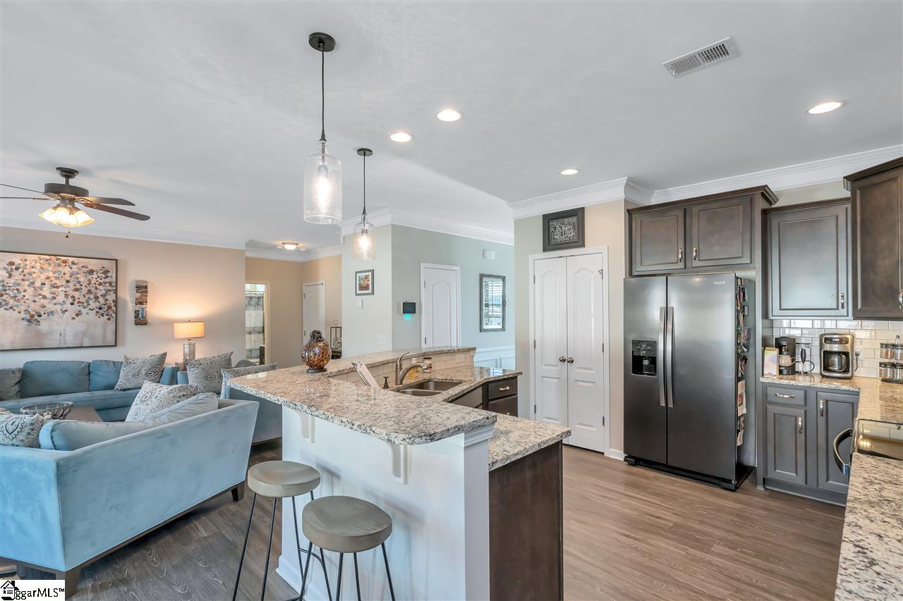 312 Skye Road Easley, SC 29642 - Photo 7 of 29 Gallery Image 7