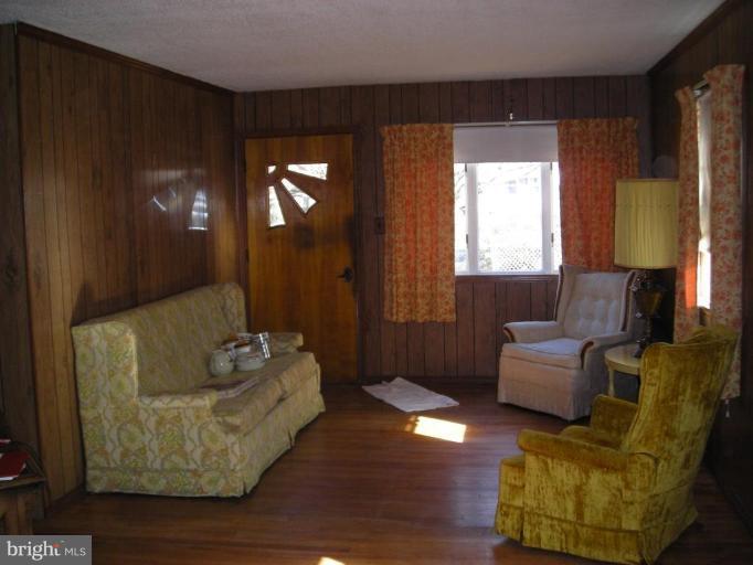 1804 Anderson Road Falls Church, VA 22043 - Photo 4 of 14 Living Room