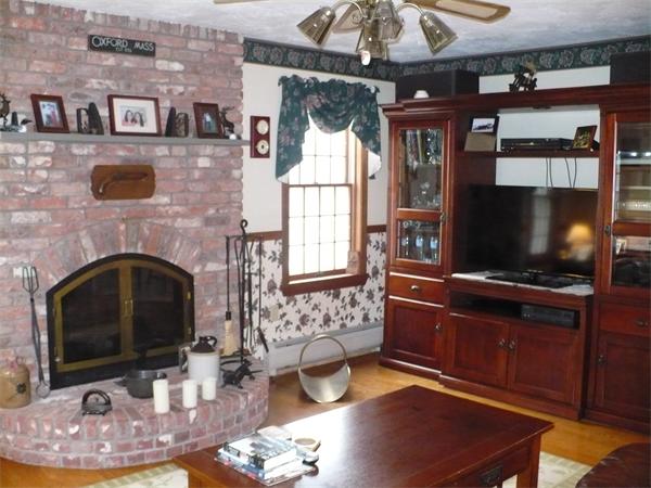 119 Millbury Road Oxford, MA 01540 - Photo 8 of 28 Gallery Image 8