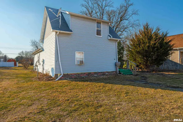 $45,000 | 512 North Logan Street, Mason City, IL 62664