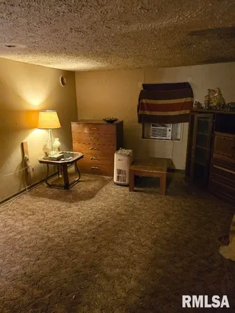 $45,000 | 512 North Logan Street, Mason City, IL 62664