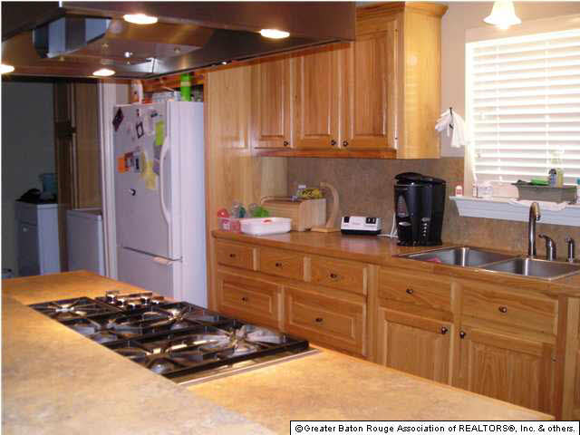 22180 Liberty Road Pride, LA 70770 - Photo 2 of 8 Gallery Image 2