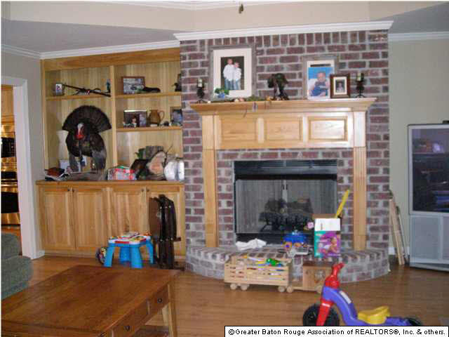 22180 Liberty Road Pride, LA 70770 - Photo 5 of 8 Gallery Image 5