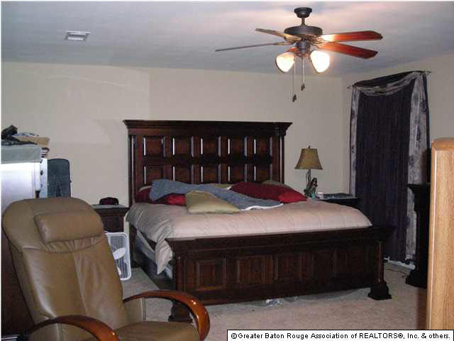 22180 Liberty Road Pride, LA 70770 - Photo 7 of 8 Gallery Image 7