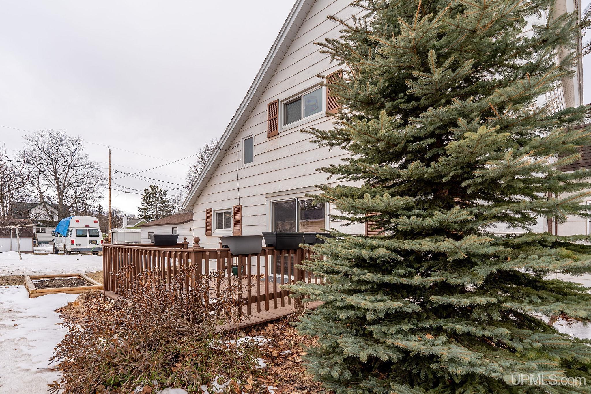 756 Michigan Street Ishpeming, MI 49849 - Photo 29 of 41 Gallery Image 29