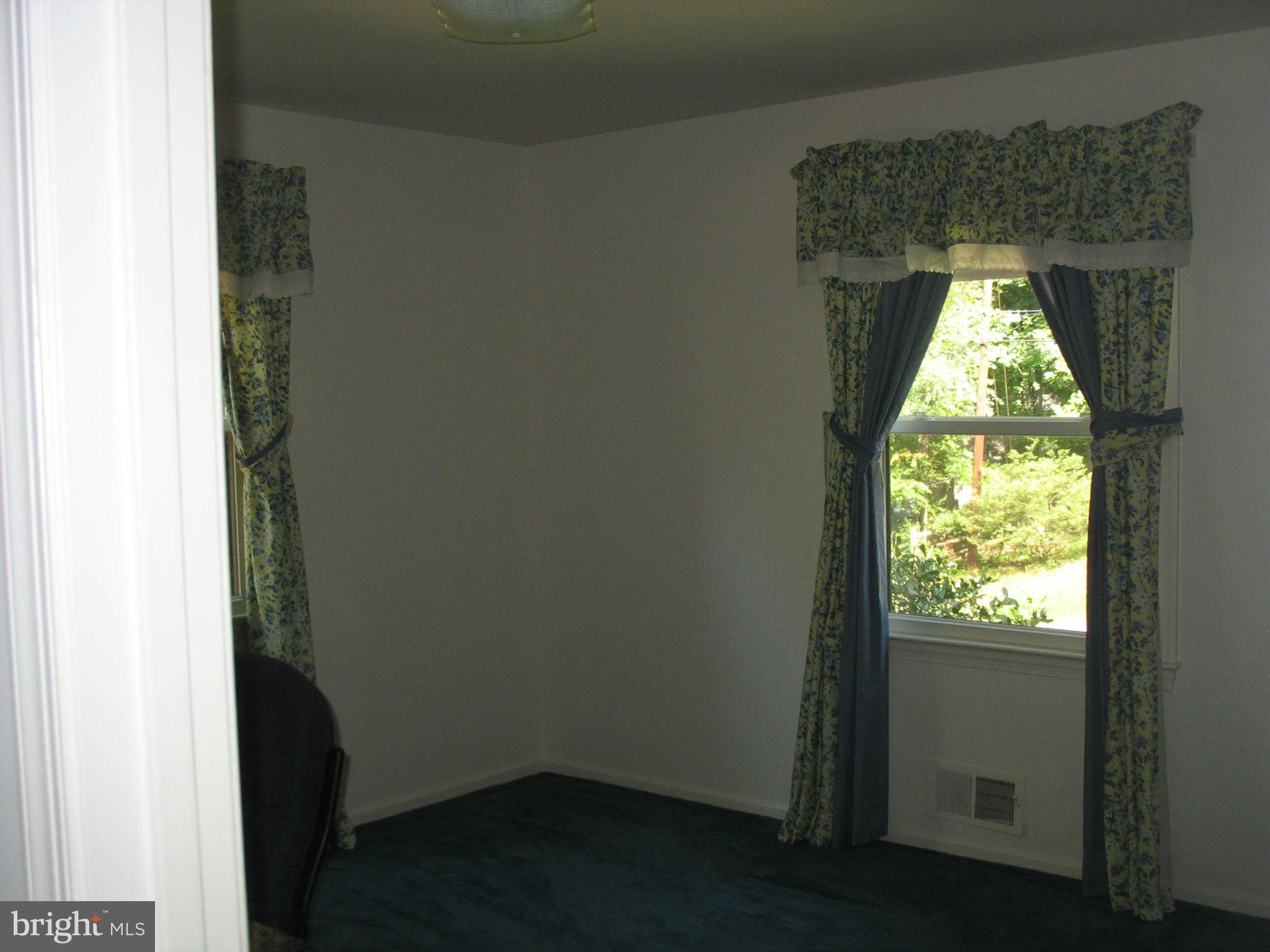 13112 Brandon Way Road Darnestown, MD 20878 - Photo 8 of 13 Bedroom