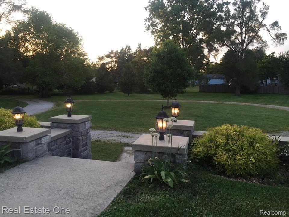 5228 North State Road Davison, MI 48423 - Photo 59 of 68 FB-STATE RD 6.jpg