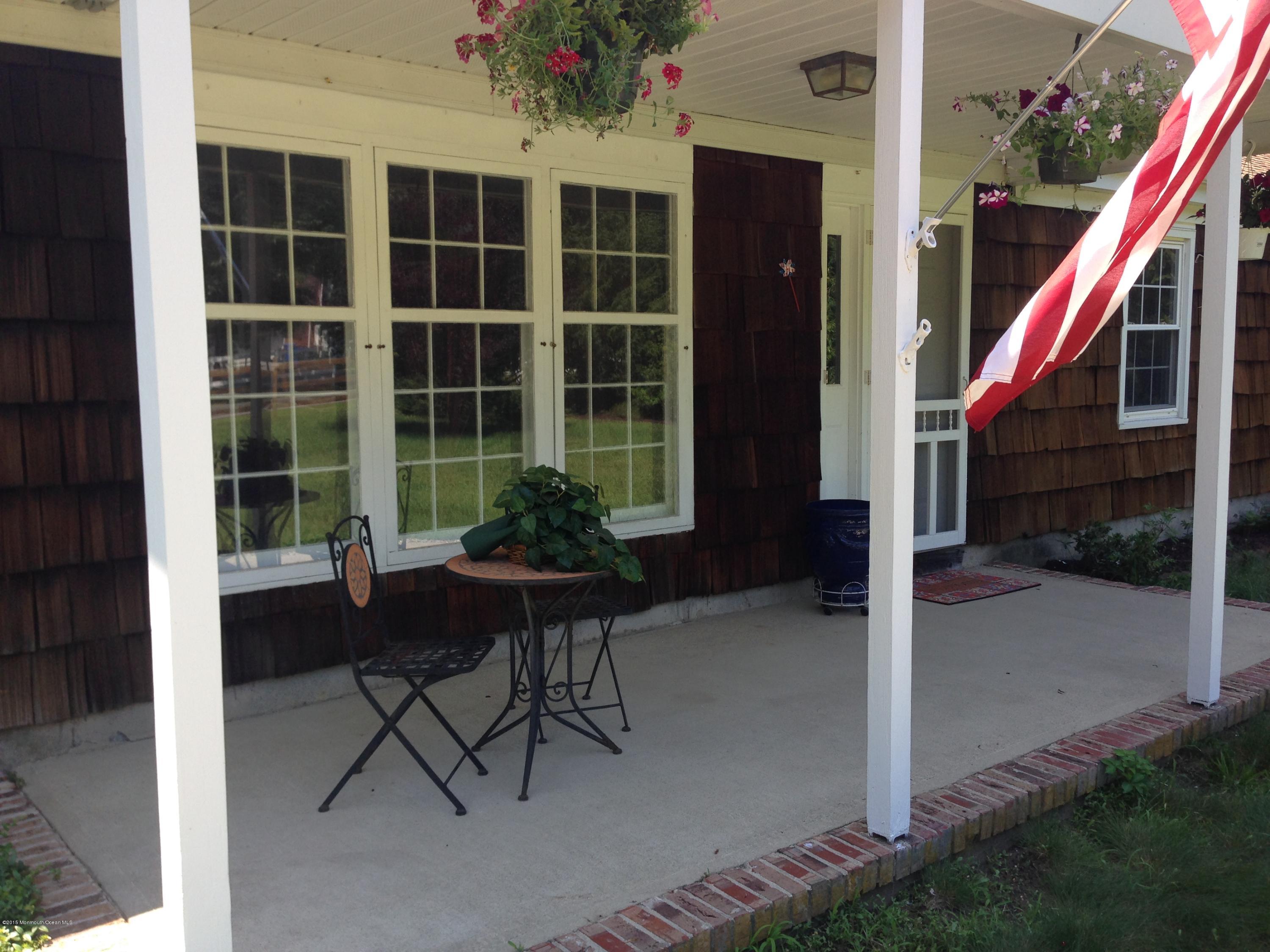 573 Newtons Corner Road Howell, NJ 07731 - Photo 38 of 40 013