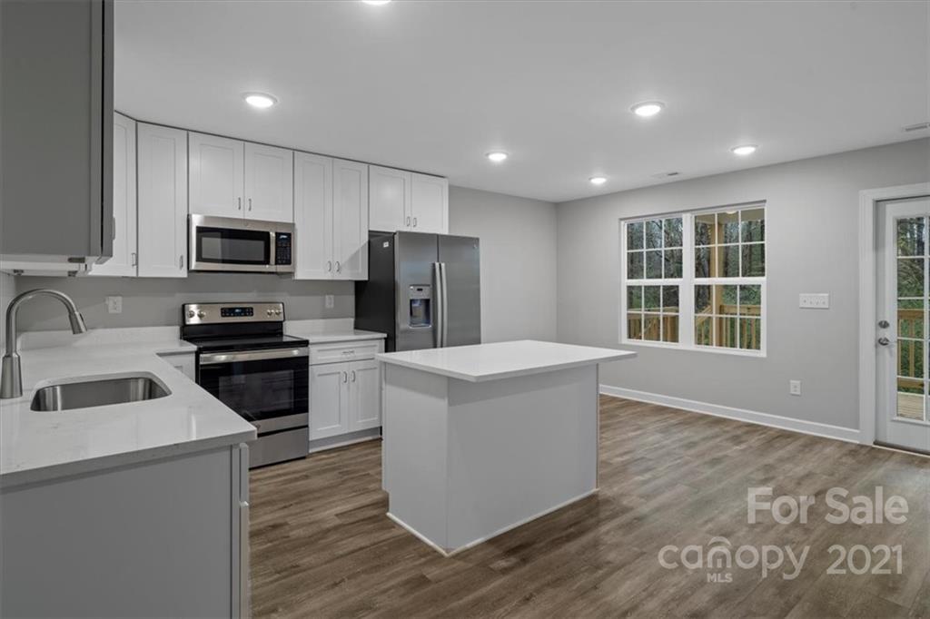 1185 C E Stewart Road Clover, SC 29710 - Photo 12 of 33 Gallery Image 12