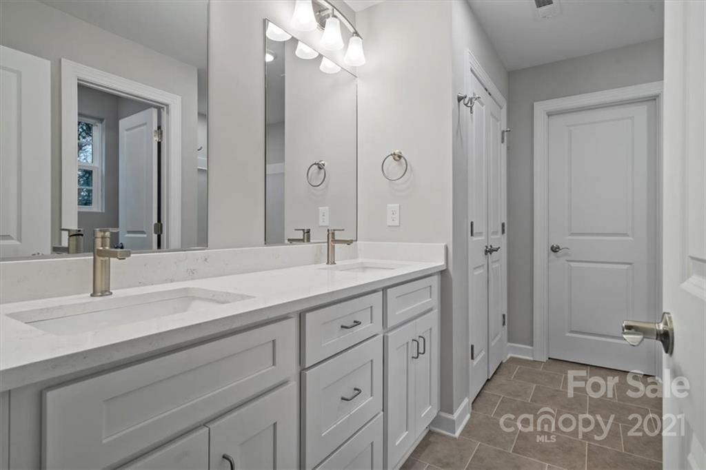 1185 C E Stewart Road Clover, SC 29710 - Photo 16 of 33 Gallery Image 16