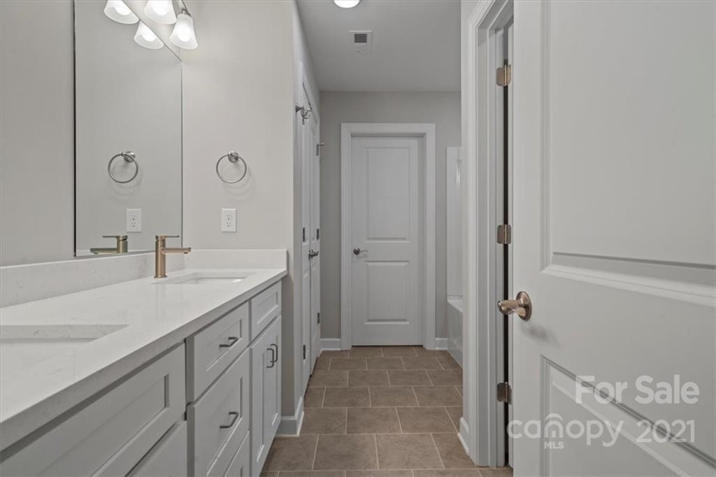1185 C E Stewart Road Clover, SC 29710 - Photo 17 of 33 Gallery Image 17