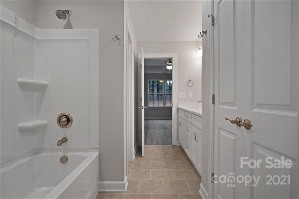 1185 C E Stewart Road Clover, SC 29710 - Photo 19 of 33 Gallery Image 19