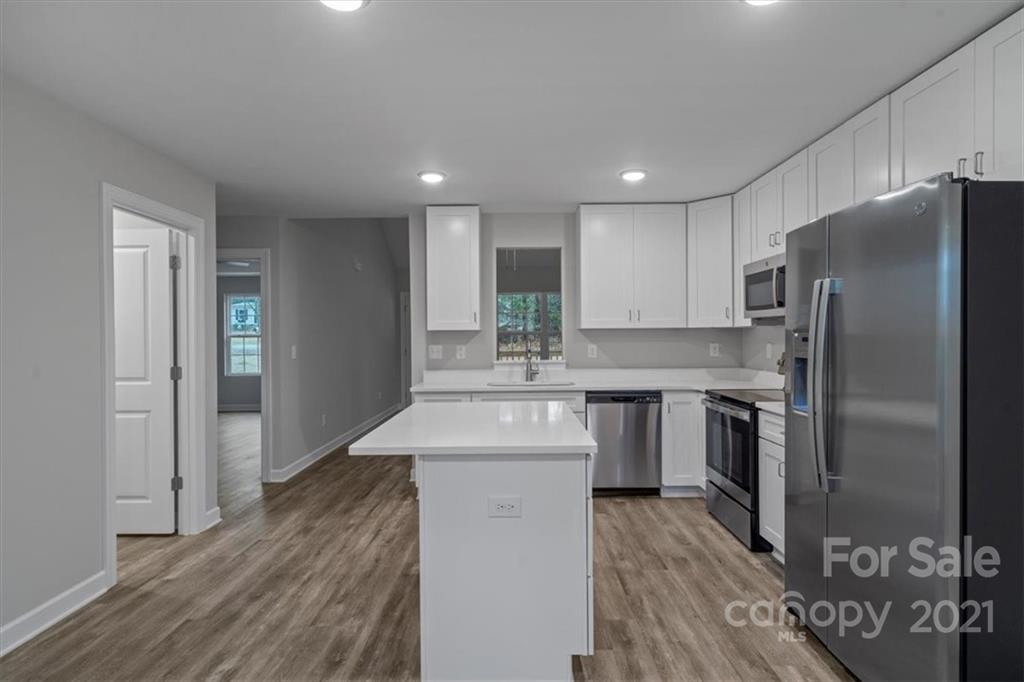 1185 C E Stewart Road Clover, SC 29710 - Photo 7 of 33 Gallery Image 7