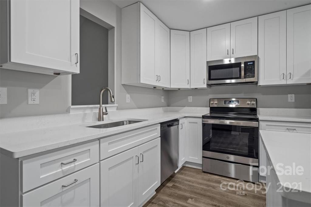 1185 C E Stewart Road Clover, SC 29710 - Photo 10 of 33 Gallery Image 10