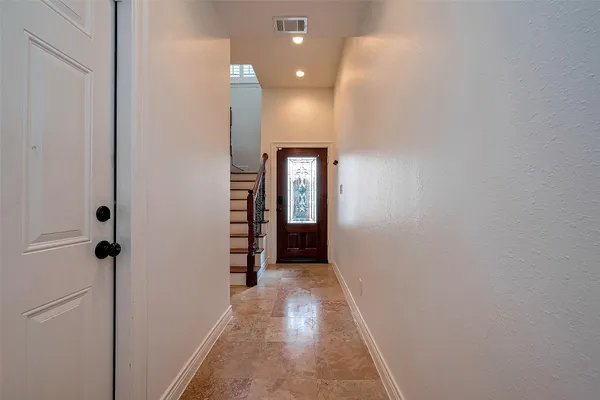 $2,700 | 5608 Kansas Street, Unit B, Houston, TX 77007