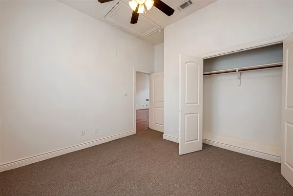$2,700 | 5608 Kansas Street, Unit B, Houston, TX 77007
