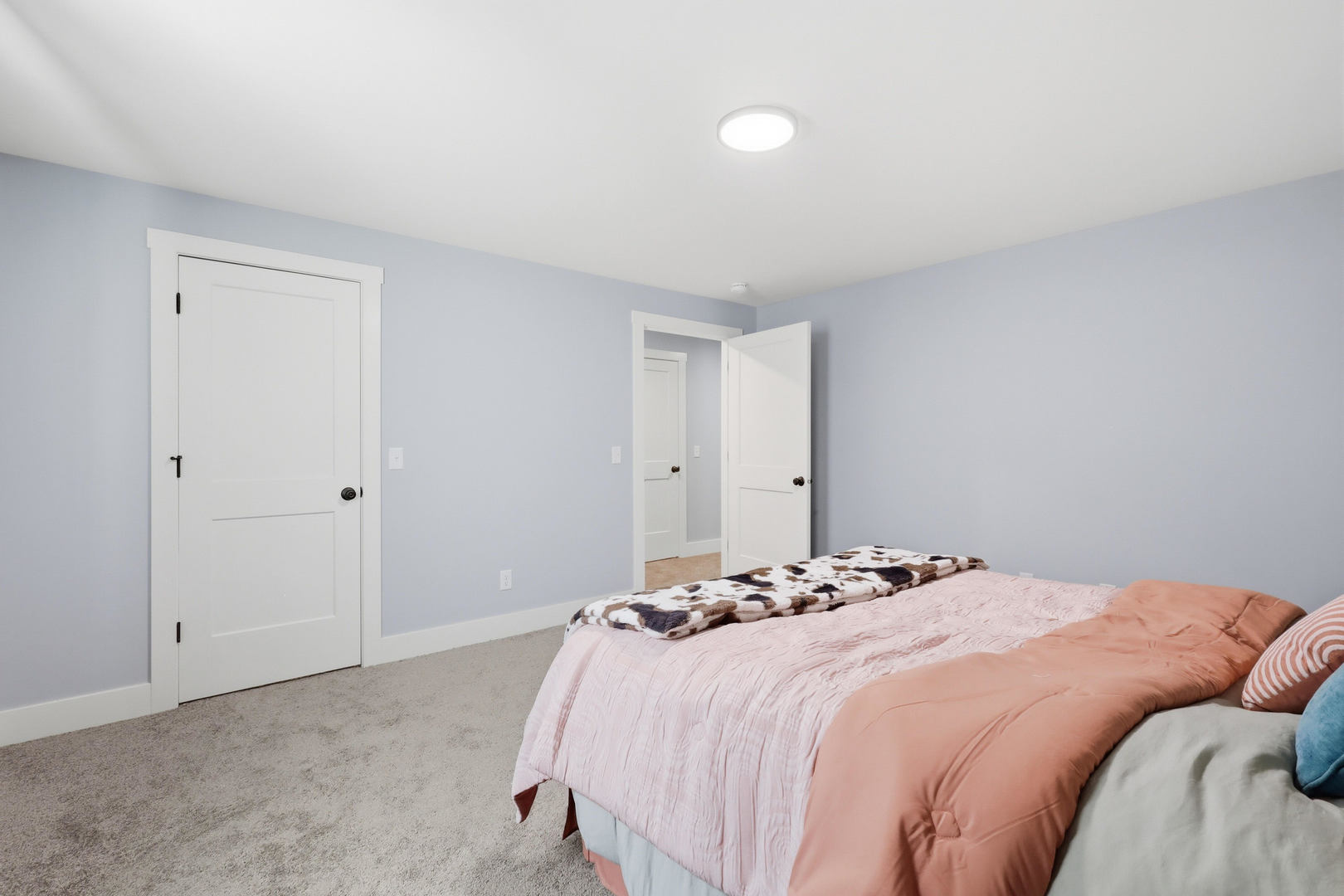 6779 Genesis Way Bettendorf, IA 52722 - Photo 31 of 36 a bedroom with a bed and a window