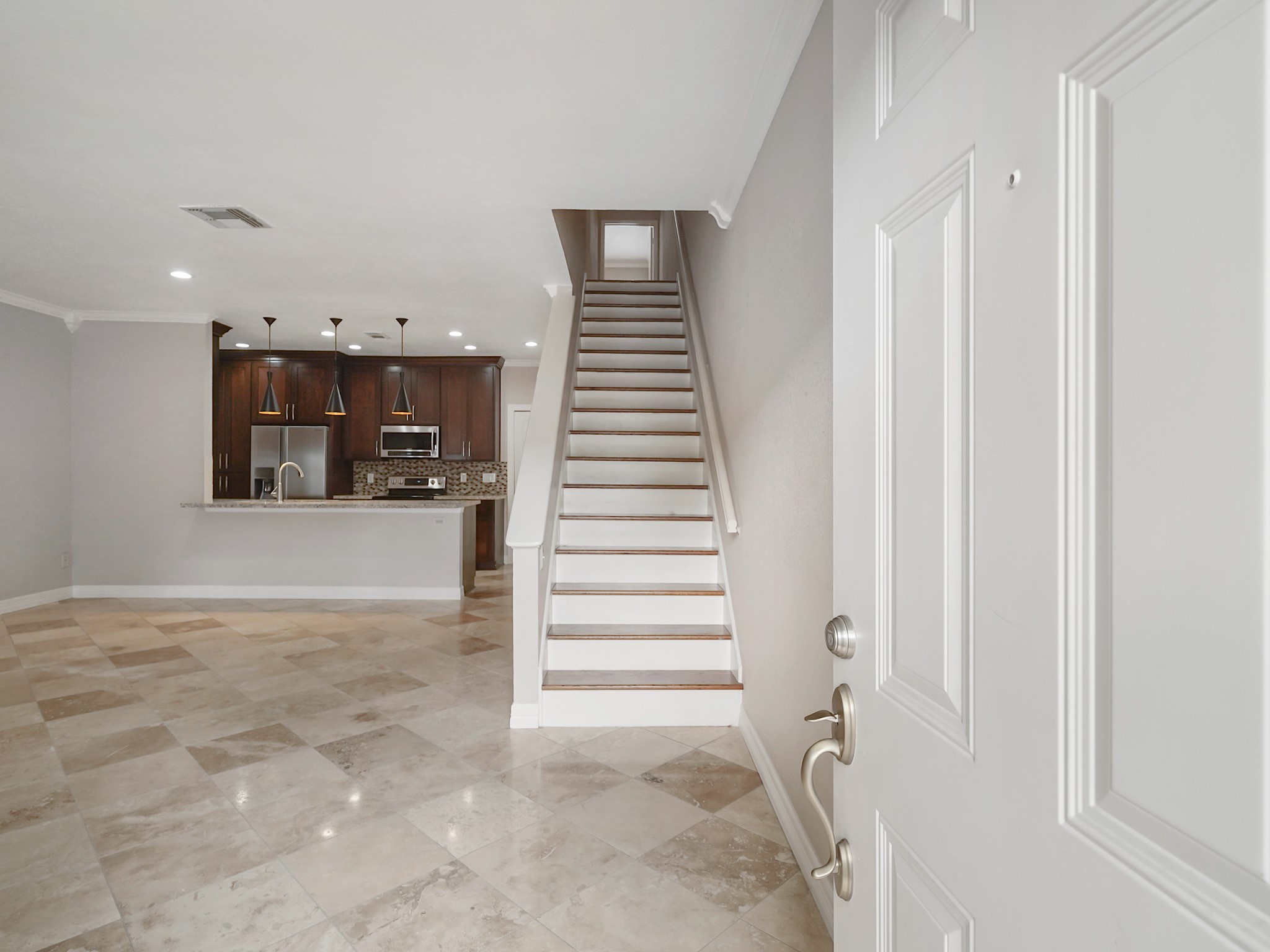 6000 Reims Road, Unit 2205 Houston, TX 77036 - Photo 4 of 35 Step into your new home!