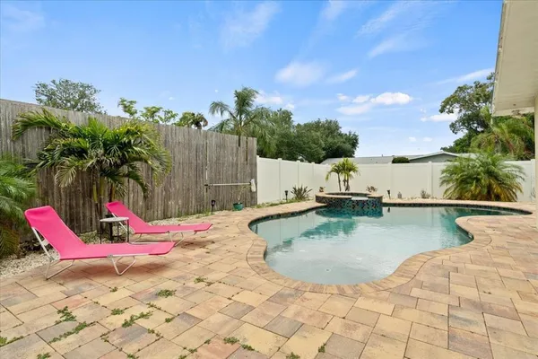 $659,664 | 1560 Bel-Keene Drive, Clearwater, FL 33756