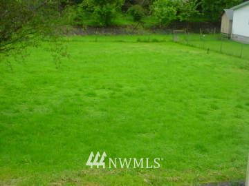 119 Lone Oak Road, Unit 200 Longview, WA 98632 - Photo 1 of 1 Gallery Image 1