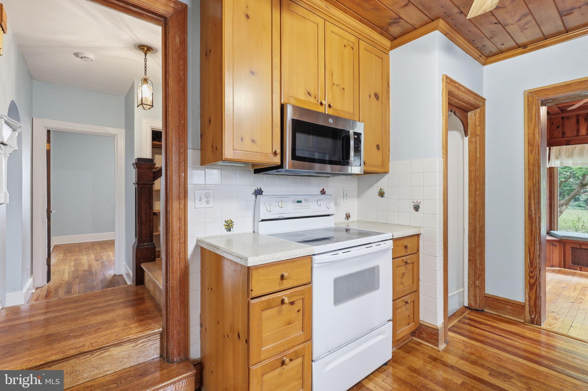 812 South Glebe Road Arlington, VA 22204 - Photo 9 of 25