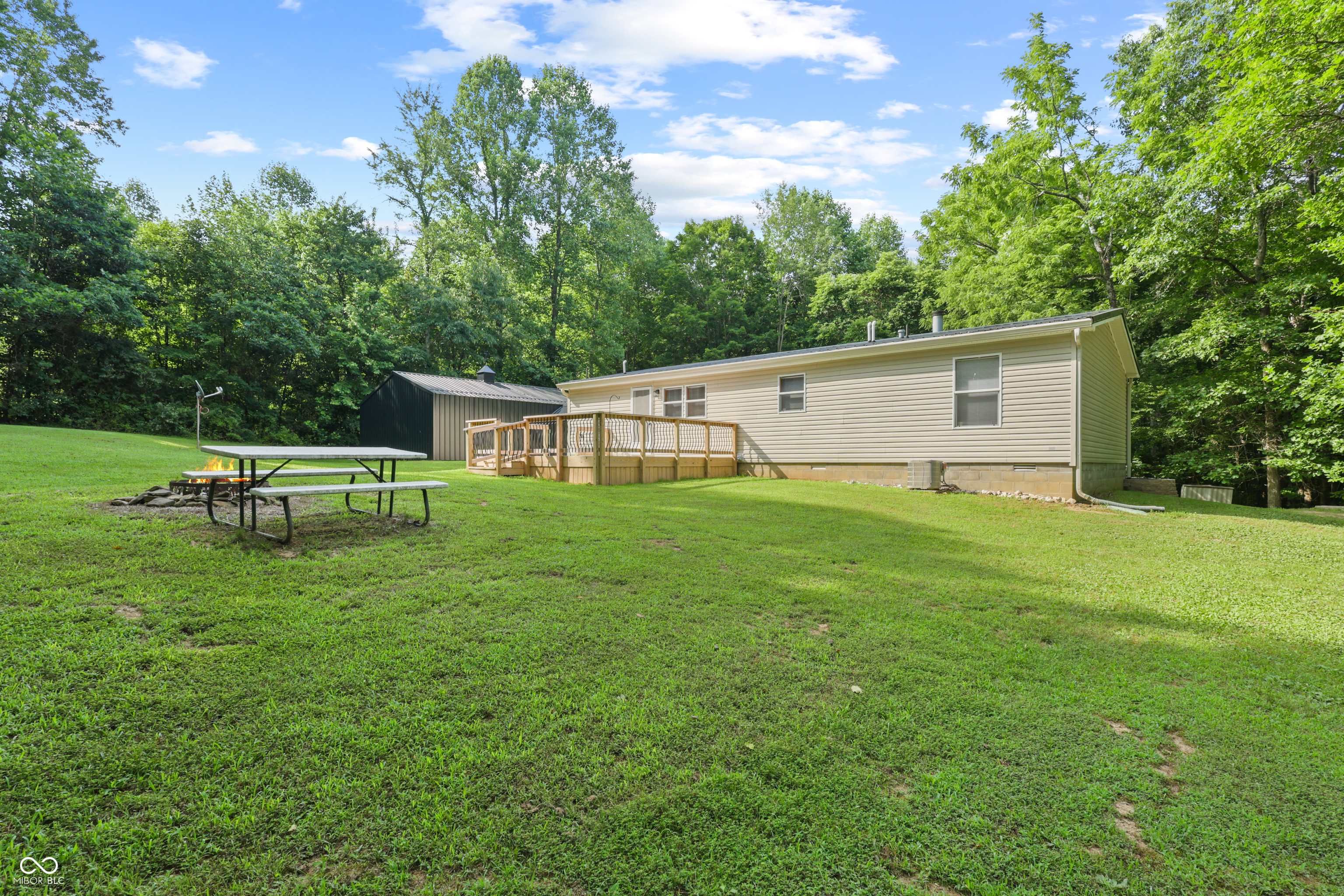 5542 East Washboard Road Bloomfield, IN 47424 - Photo 33 of 41