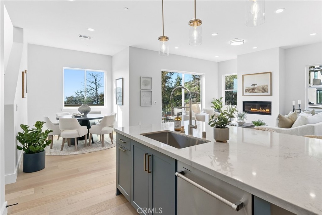 2736 Barcelona Pismo Beach, CA 93449 - Photo 15 of 49