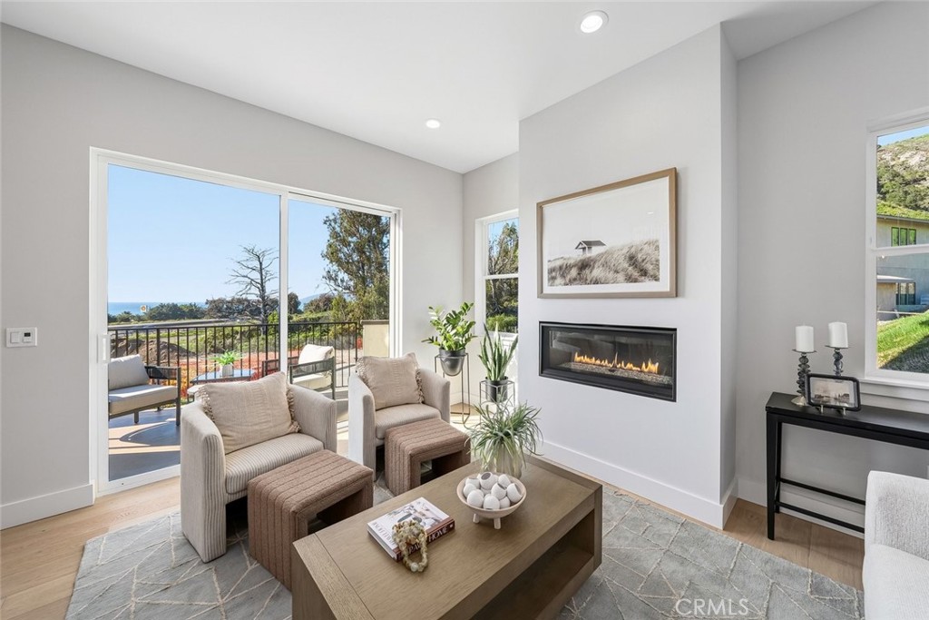 2736 Barcelona Pismo Beach, CA 93449 - Photo 4 of 49