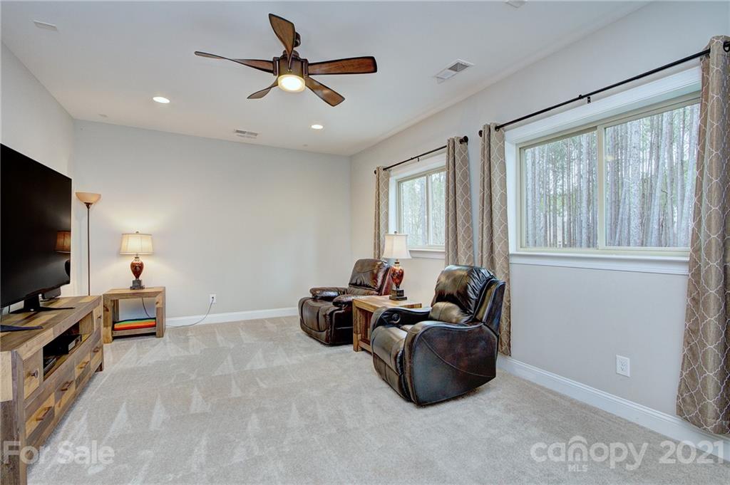 1094 Trinity Ridge Parkway Fort Mill, SC 29715 - Photo 30 of 45
