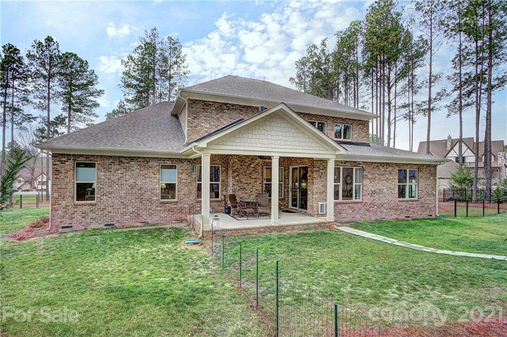 1094 Trinity Ridge Parkway Fort Mill, SC 29715 - Photo 40 of 45